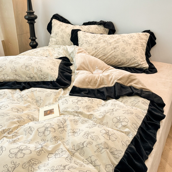 91家纺网 家纺一手货源 找家纺 金爱家 2025新款赫本风灯芯绒-花边款四件套 灯芯绒-盛开