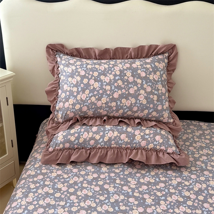 91家纺网 家纺一手货源 找家纺 梦舒羽 2025新款水洗珍珠棉花边枕套宿舍单人学生一对装枕芯内胆套 云裳花谷