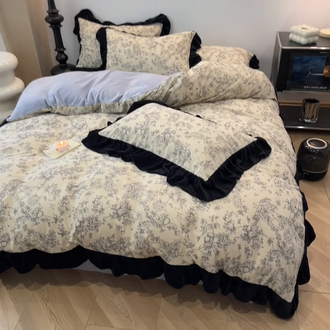91家纺网 家纺一手货源 找家纺 金爱家 2025新款赫本风灯芯绒-花边款四件套 灯芯绒-澜花