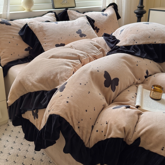 91家纺网 家纺一手货源 找家纺 2025新款赫本风牛奶绒-花边款四件套 花边款-蝴蝶