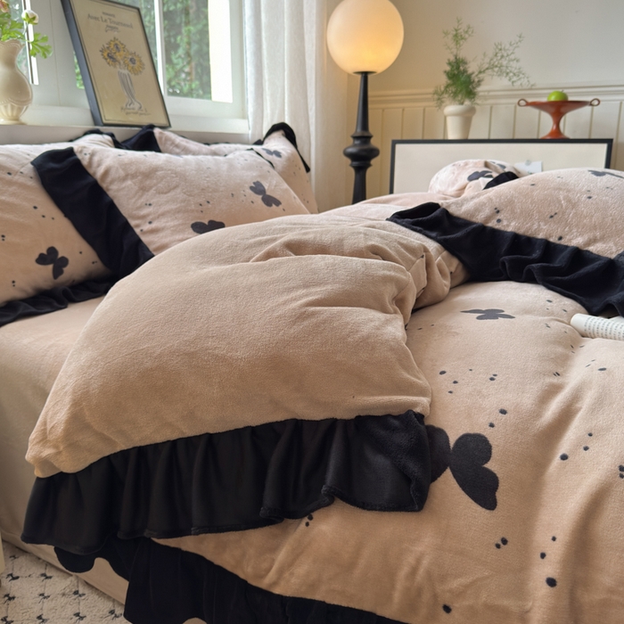 91家纺网 家纺一手货源 找家纺 2025新款赫本风牛奶绒-花边款四件套 花边款-蝴蝶