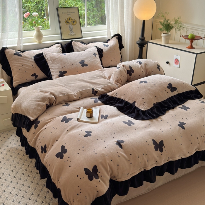 91家纺网 家纺一手货源 找家纺 2025新款赫本风牛奶绒-花边款四件套 花边款-蝴蝶