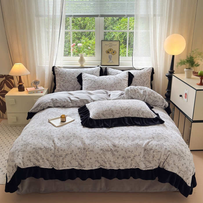 2025新款赫本风牛奶绒-花边款四件套 花边款-盛开