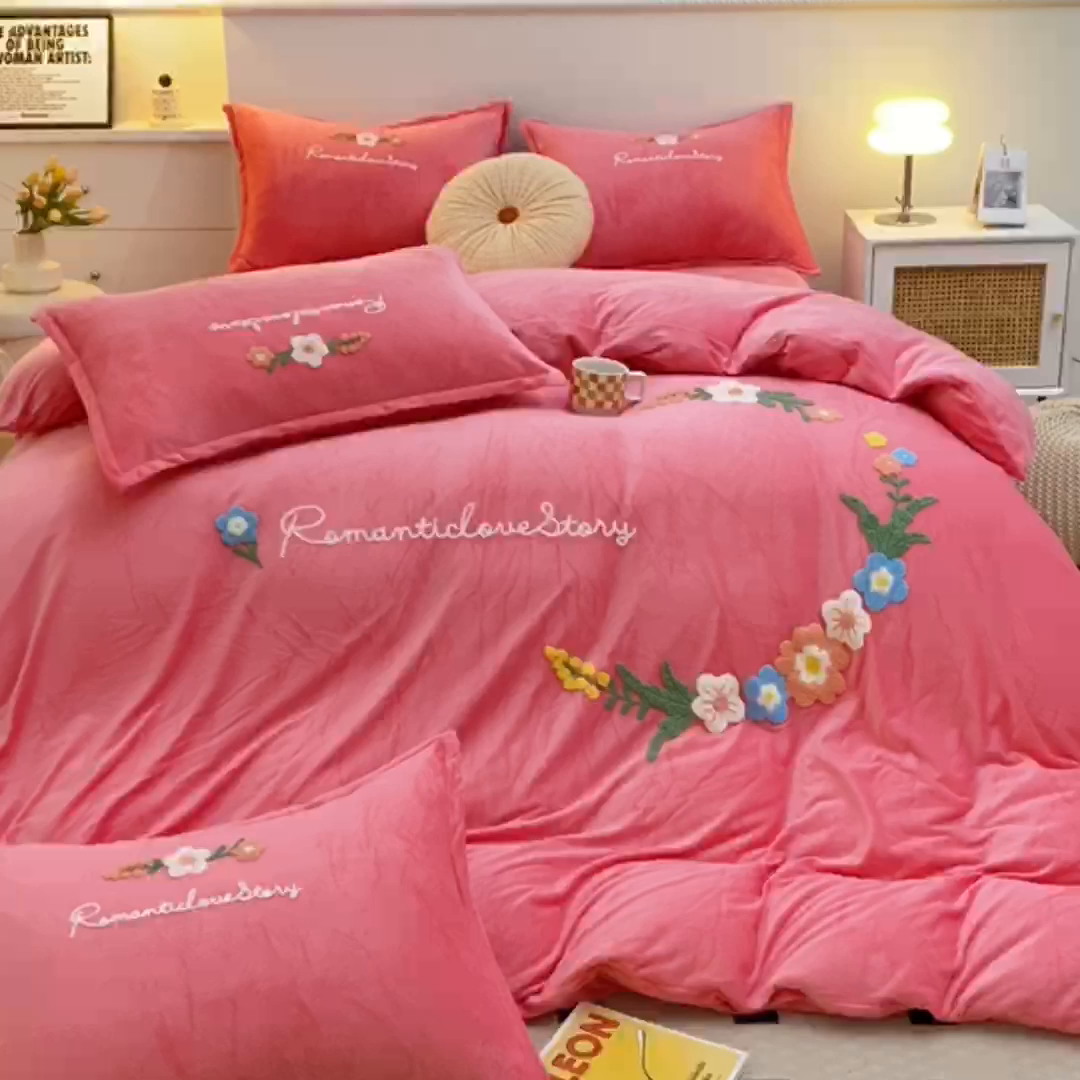 91家纺网 家纺一手货源 找家纺 （总）提花大世界 2025新款宝宝绒绣花款牛奶绒婴儿绒保暖四件套