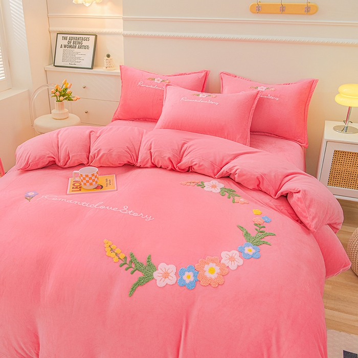 91家纺网 家纺一手货源 找家纺 （总）提花大世界 2025新款宝宝绒绣花款牛奶绒婴儿绒保暖四件套