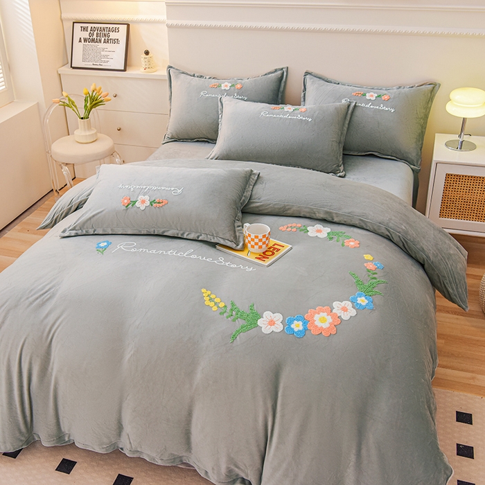 91家纺网 家纺一手货源 找家纺 （总）提花大世界 2025新款宝宝绒绣花款牛奶绒婴儿绒保暖四件套