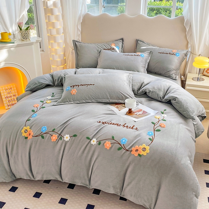 91家纺网 家纺一手货源 找家纺 （总）提花大世界 2025新款宝宝绒绣花款牛奶绒婴儿绒保暖四件套