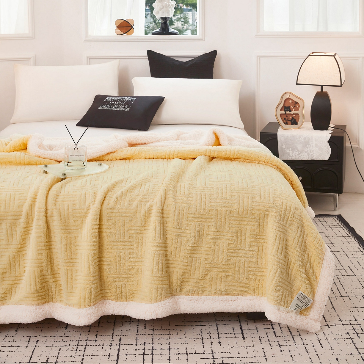 91家纺网 家纺一手货源 找家纺 肖恩毯业 2025新款提花舒棉绒羊羔绒毛毯 稻香黄