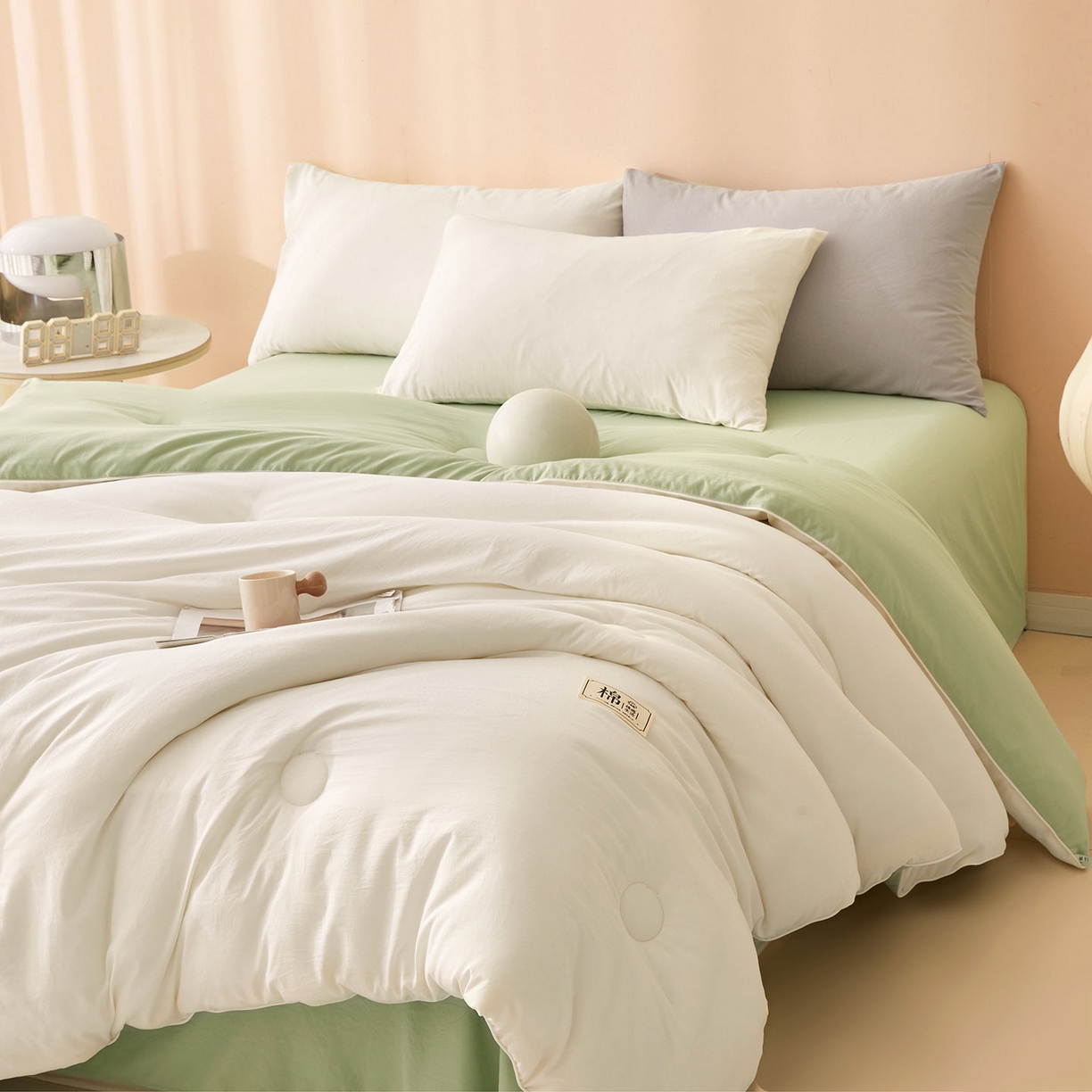 91家纺网 家纺一手货源 找家纺 美梦里 2025新款A类拼色新疆棉花被被子被芯 新疆棉花被-本素绿