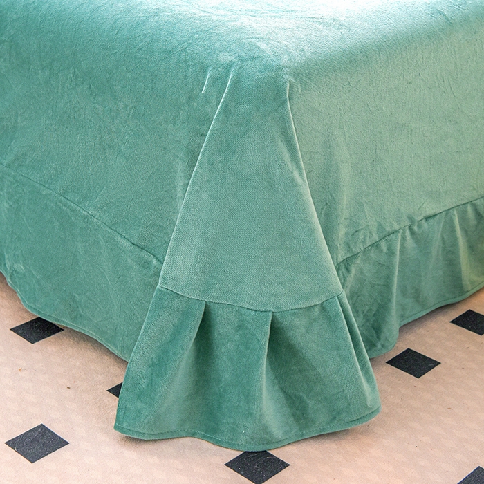 91家纺网 家纺一手货源 找家纺 提花大世界 2025新款宝宝绒绣花款牛奶绒婴儿绒保暖四件套 菲尼-水绿