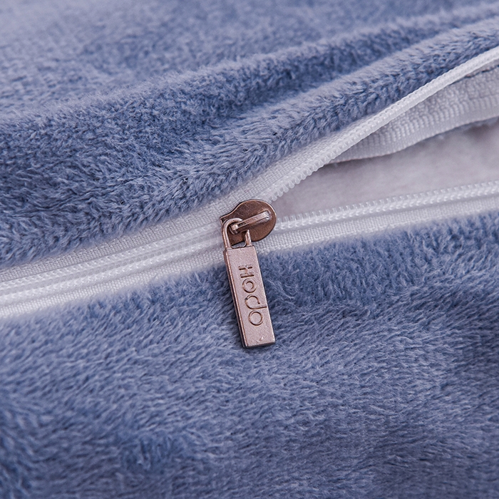 91家纺网 家纺一手货源 找家纺 提花大世界 2025新款宝宝绒绣花款牛奶绒婴儿绒保暖四件套 花辰月夕-蓝灰