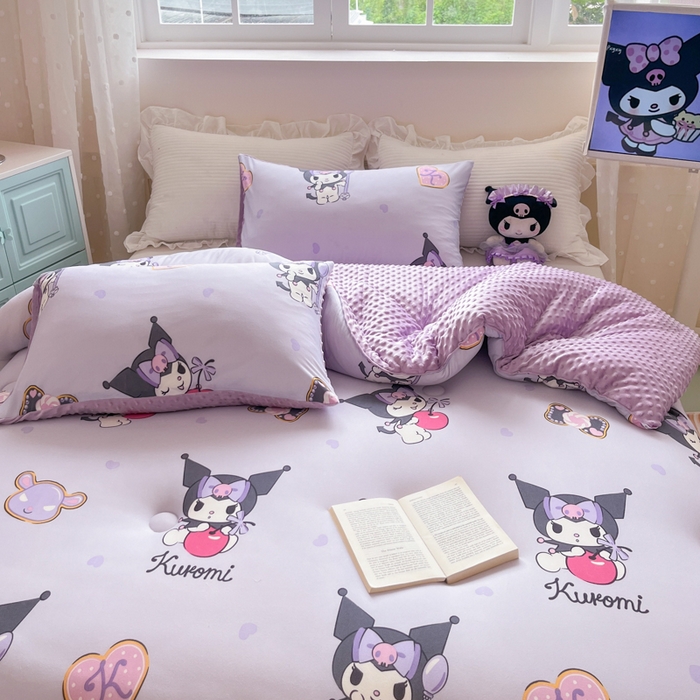 91家纺网 家纺一手货源 找家纺 心卓 2025年新款直播三丽鸥针织棉豆豆被冬被加厚子被芯儿童学生成人款苹果库洛米