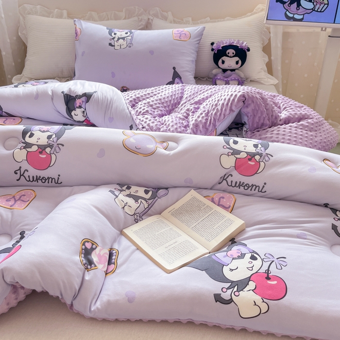 91家纺网 家纺一手货源 找家纺 心卓 2025年新款直播三丽鸥针织棉豆豆被冬被加厚子被芯儿童学生成人款苹果库洛米