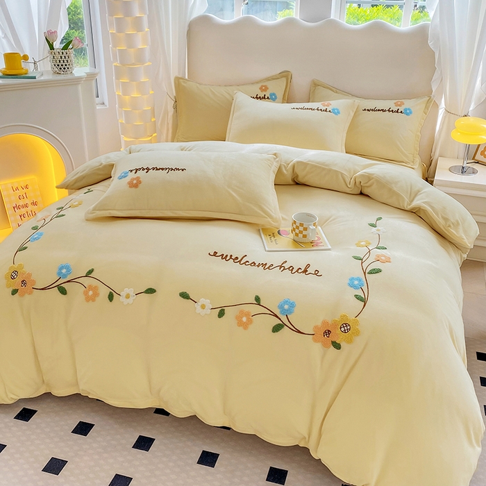 提花大世界 2025新款宝宝绒绣花款牛奶绒婴儿绒保暖四件套 花之隐逸-奶白