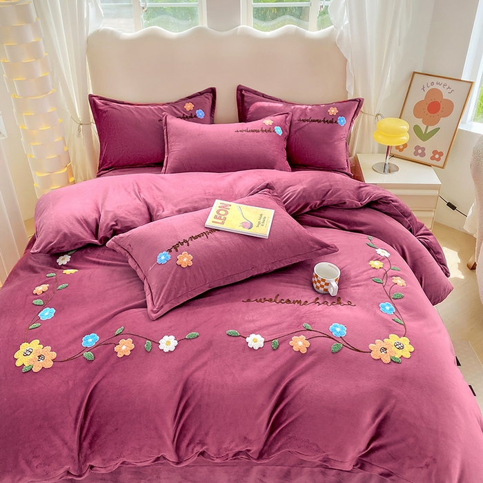 91家纺网 家纺一手货源 找家纺 提花大世界 2025新款宝宝绒绣花款牛奶绒婴儿绒保暖四件套 花之隐逸-深豆沙