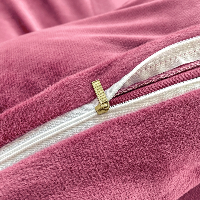 91家纺网 家纺一手货源 找家纺 提花大世界 2025新款宝宝绒绣花款牛奶绒婴儿绒保暖四件套 花之隐逸-深豆沙