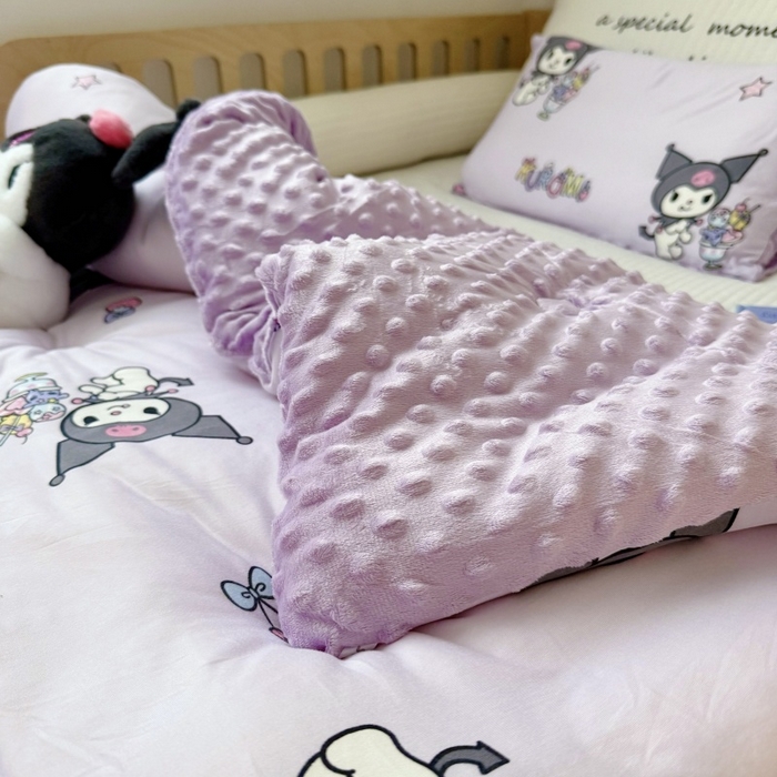 91家纺网 家纺一手货源 找家纺 心卓 2025年新款直播三丽鸥针织棉豆豆被冬被子被芯学生儿童成人款冰淇淋库洛米