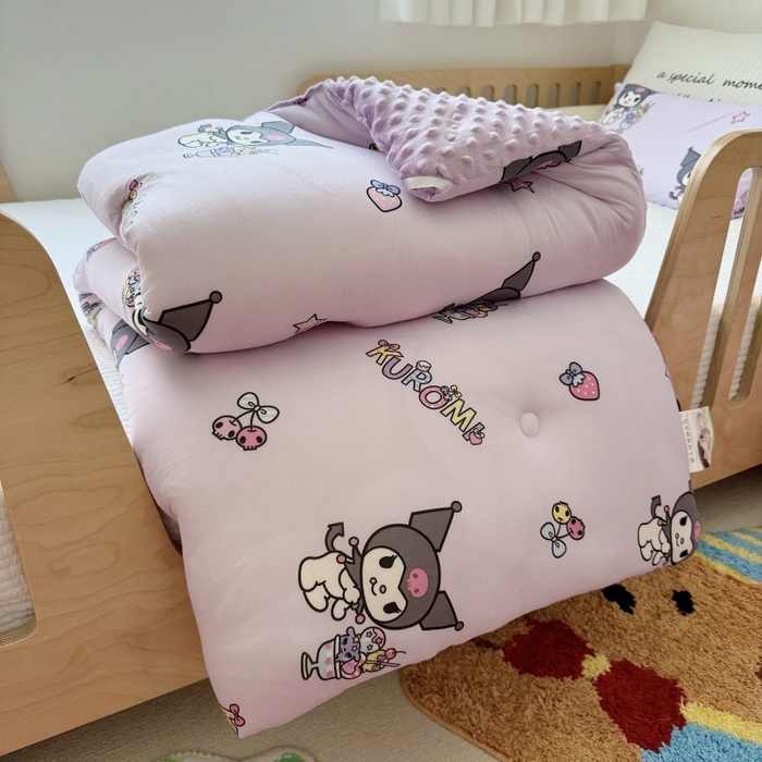 91家纺网 家纺一手货源 找家纺 心卓 2025年新款直播三丽鸥针织棉豆豆被冬被子被芯学生儿童成人款冰淇淋库洛米