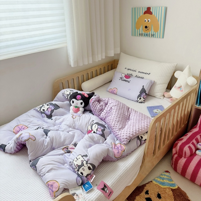 91家纺网 家纺一手货源 找家纺 心卓 2025年新款直播三丽鸥针织棉豆豆被冬被子被芯学生儿童成人款苹果库洛米