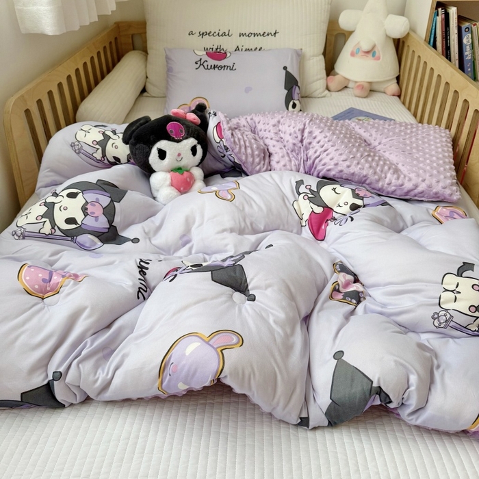 91家纺网 家纺一手货源 找家纺 心卓 2025年新款直播三丽鸥针织棉豆豆被冬被子被芯学生儿童成人款苹果库洛米