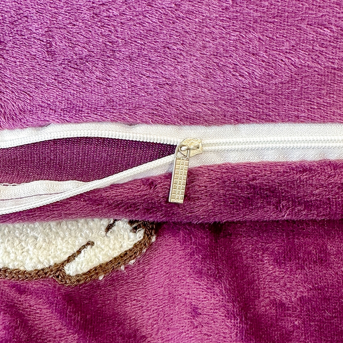 91家纺网 家纺一手货源 找家纺 提花大世界 2025新款宝宝绒绣花款牛奶绒婴儿绒保暖四件套 兔兔花园-紫色