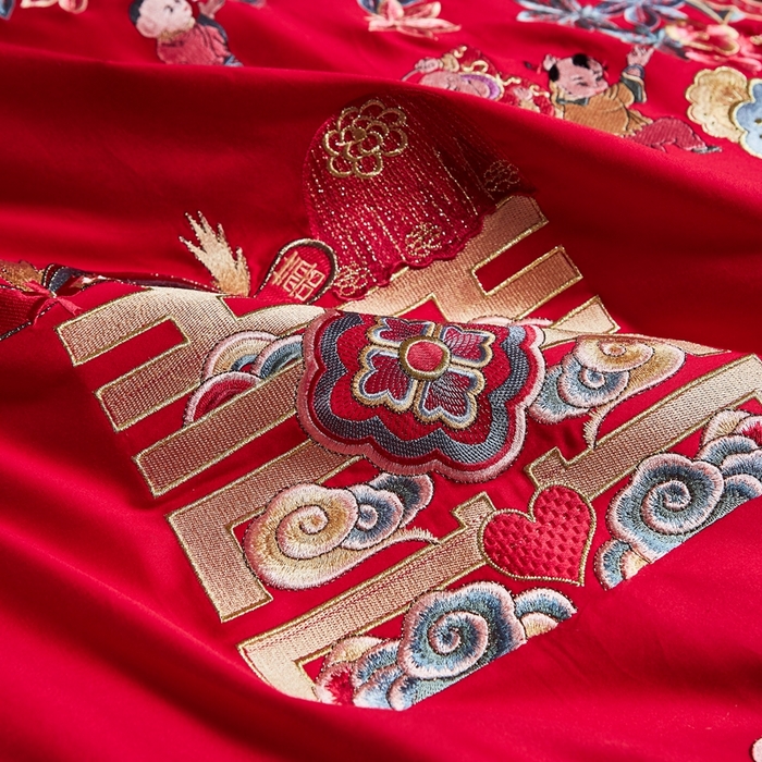 91家纺网 家纺一手货源 找家纺 布乐意 2025新款全棉长绒棉贡缎提花全工艺喷气重工新中式绣花大红婚庆四件套多件套直播百子纳福