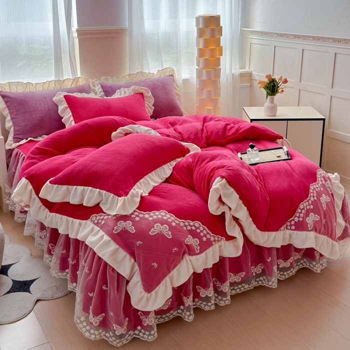 睡美人 2025韩版蕾丝牛奶绒套件公主风床裙床单款四件套 花蝴蝶-酒红色