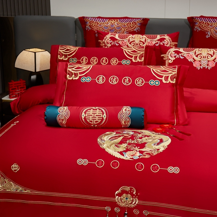 91家纺网 家纺一手货源 找家纺 布乐意 2025新款全棉长绒棉贡缎提花全工艺喷气重工新中式绣花大红婚庆四件套多件套直播金喜良缘