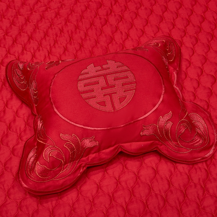 91家纺网 家纺一手货源 找家纺 布乐意 2025新款全棉长绒棉贡缎提花全工艺喷气重工新中式绣花大红婚庆四件套多件套直播金玉满堂【红】