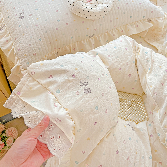 91家纺网 家纺一手货源 找家纺 梦莱斯 2025新款田园碎花纯棉花边四件套-床盖款 恋爱季