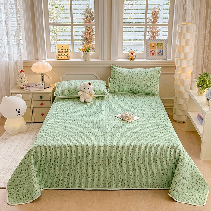 91家纺网 家纺一手货源 找家纺 大元 2025新款A类数码印花朴棉夹棉床盖老粗布床盖双面可用 绿花枝