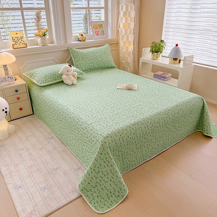 91家纺网 家纺一手货源 找家纺 大元 2025新款A类数码印花朴棉夹棉床盖老粗布床盖双面可用 绿花枝