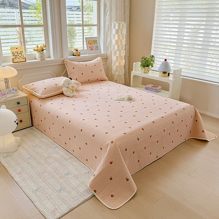 91家纺网 家纺一手货源 找家纺 大元 2025新款A类数码印花朴棉夹棉床盖老粗布床盖双面可用 小橘子