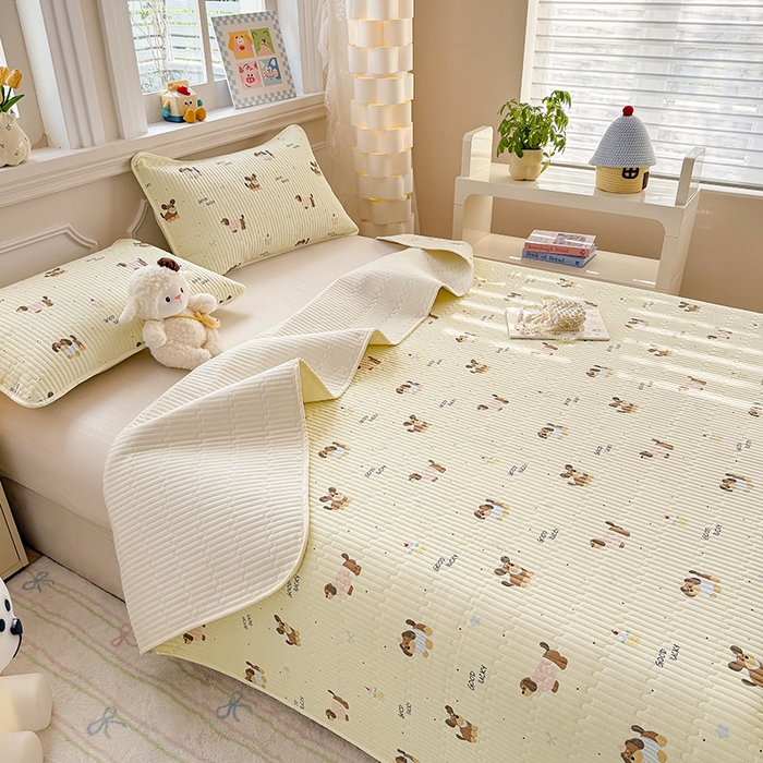 91家纺网 家纺一手货源 找家纺 大元 2025新款A类数码印花朴棉夹棉床盖老粗布床盖双面可用 汪汪派