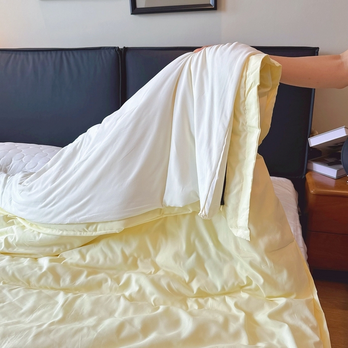 91家纺网 家纺一手货源 找家纺 兜米家居 2025新款深睡被Pro拉链款二合一控温四季被可机洗被子被芯 鹅黄色