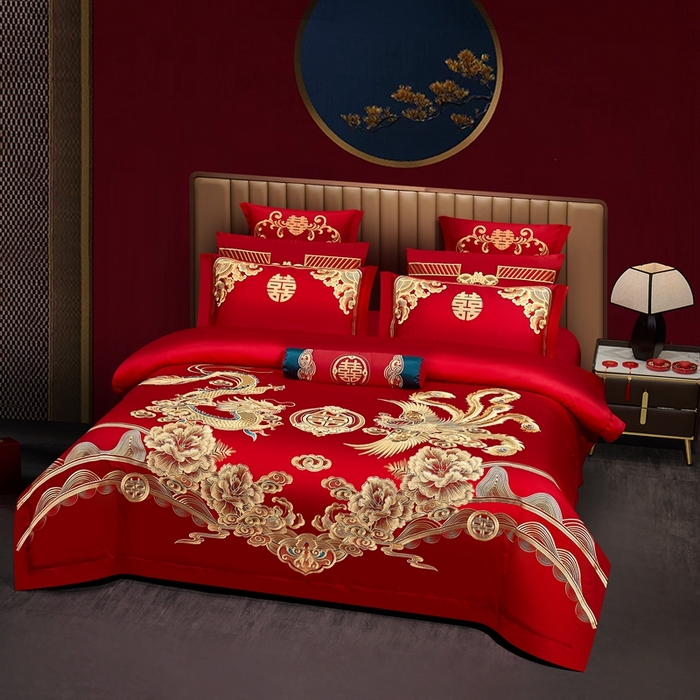 91家纺网 家纺一手货源 找家纺 布乐意 2025新款全棉长绒棉贡缎提花全工艺喷气重工新中式绣花大红婚庆四件套多件套直播龙凤礼赞【金】