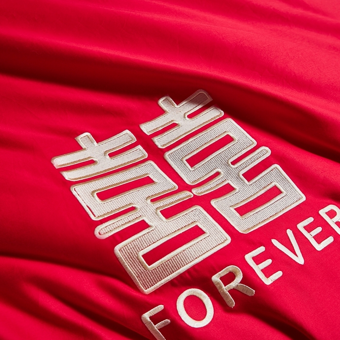 91家纺网 家纺一手货源 找家纺 布乐意 2025新款全棉长绒棉贡缎提花全工艺喷气重工新中式绣花大红婚庆四件套多件套直播吾家有喜