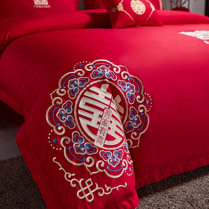 91家纺网 家纺一手货源 找家纺 布乐意 2025新款全棉长绒棉贡缎提花全工艺喷气重工新中式绣花大红婚庆四件套多件套直播吾家有喜