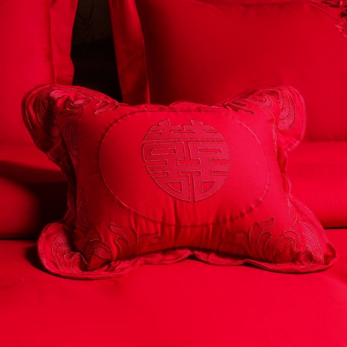 91家纺网 家纺一手货源 找家纺 布乐意 2025新款全棉长绒棉贡缎提花全工艺喷气重工新中式绣花大红婚庆四件套多件套直播喜结良缘【红】