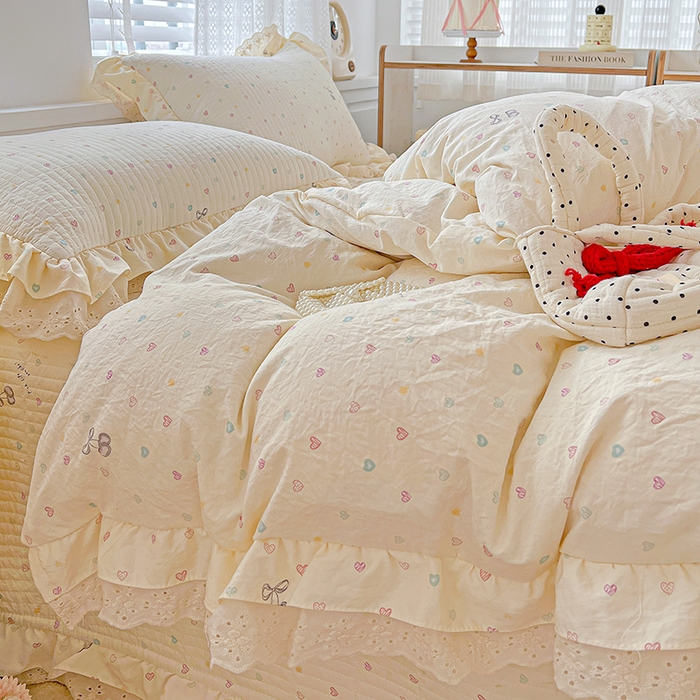 91家纺网 家纺一手货源 找家纺 梦莱斯 2025新款田园碎花纯棉花边四件套-床盖款 恋爱季