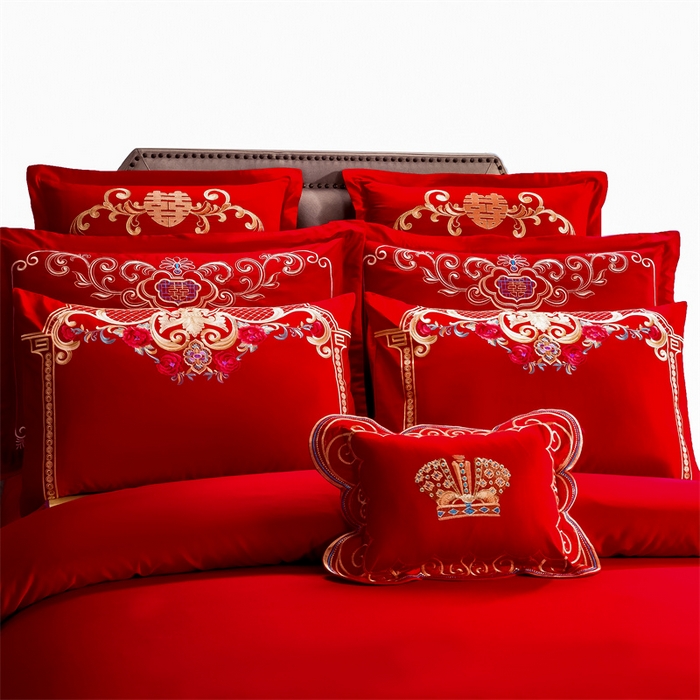 91家纺网 家纺一手货源 找家纺 布乐意 2025新款全棉长绒棉贡缎提花全工艺喷气重工新中式绣花大红婚庆四件套多件套直播佳偶天成
