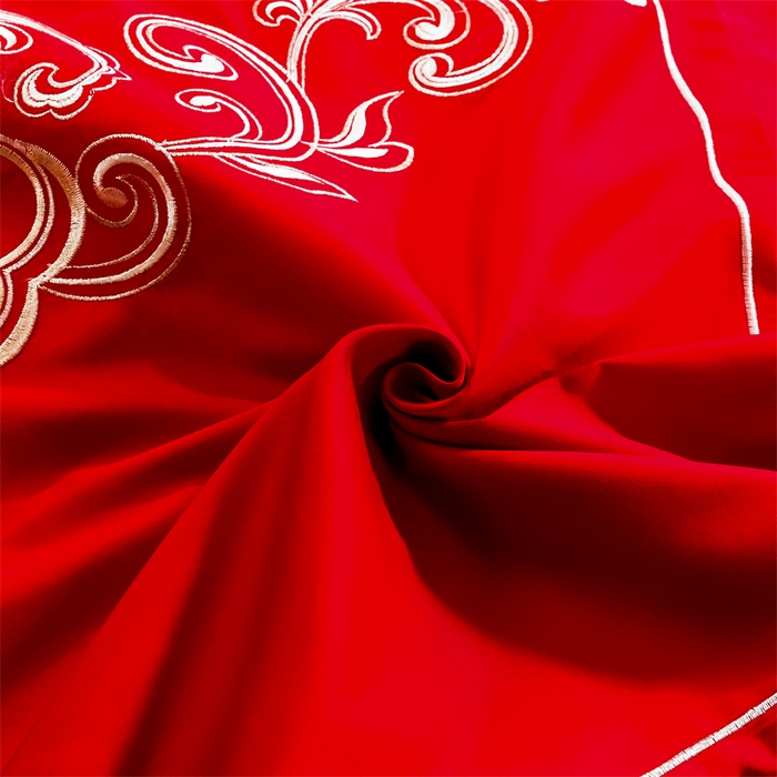 91家纺网 家纺一手货源 找家纺 布乐意 2025新款全棉长绒棉贡缎提花全工艺喷气重工新中式绣花大红婚庆四件套多件套直播佳偶天成