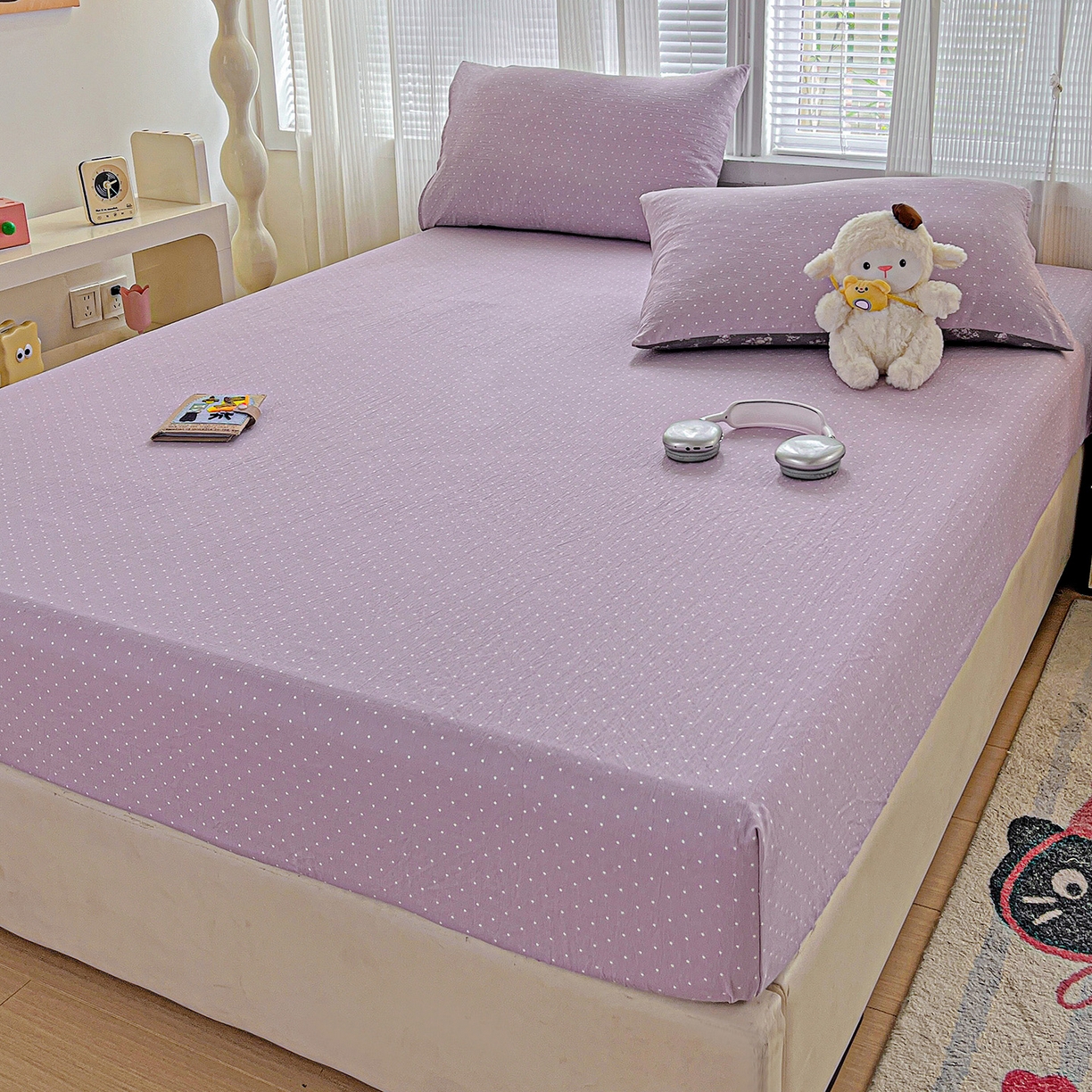 91家纺网 家纺一手货源 找家纺 格真 2025秋冬新款110克高克重提花加厚皱皱纱双层纱印花单床笠 波点-丁香紫