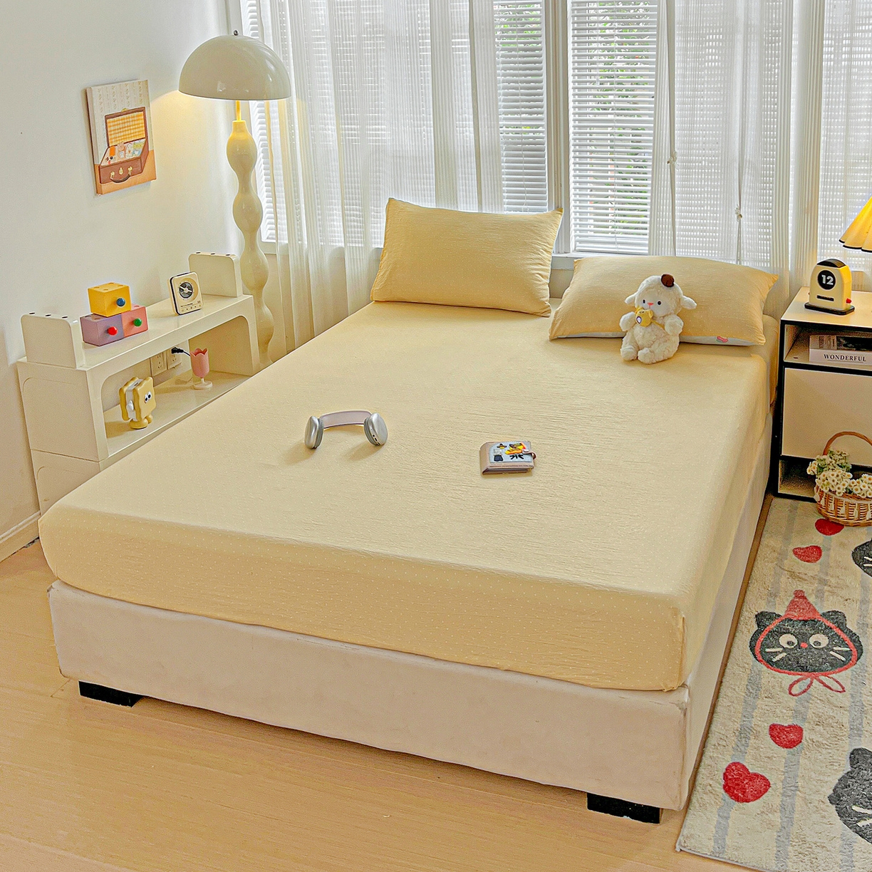 91家纺网 家纺一手货源 找家纺 格真 2025秋冬新款110克高克重提花加厚皱皱纱双层纱印花单床笠 波点-奶油黄