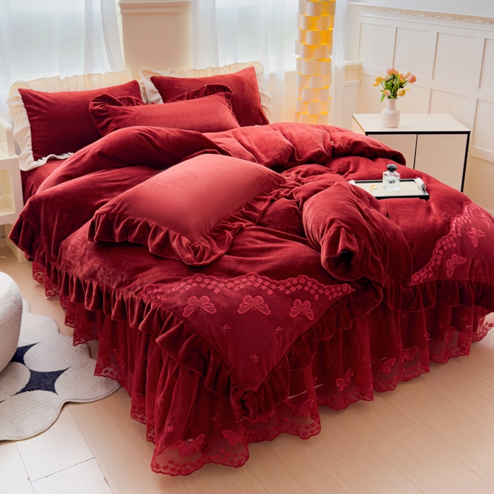 91家纺网 家纺一手货源 找家纺 （总）睡美人 2025韩版蕾丝牛奶绒套件公主风床裙床单款四件套