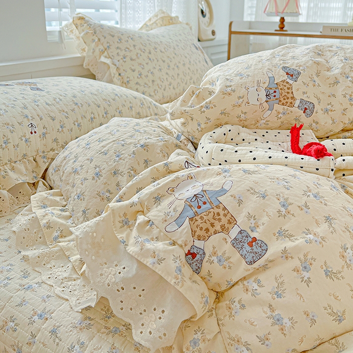 91家纺网 家纺一手货源 找家纺 梦莱斯 2025新款田园碎花纯棉花边四件套-床盖款 绿叶仙踪