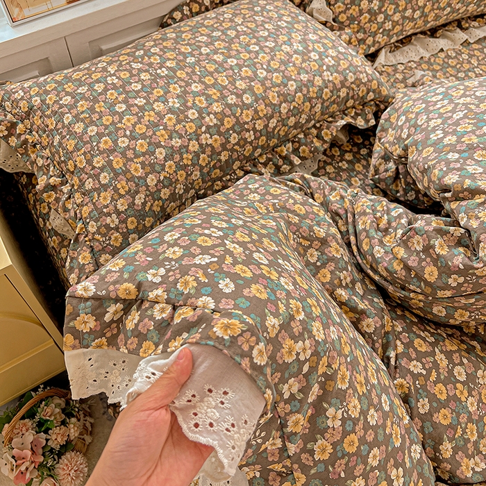 91家纺网 家纺一手货源 找家纺 梦莱斯 2025新款田园碎花纯棉花边四件套-床盖款 糜花似锦