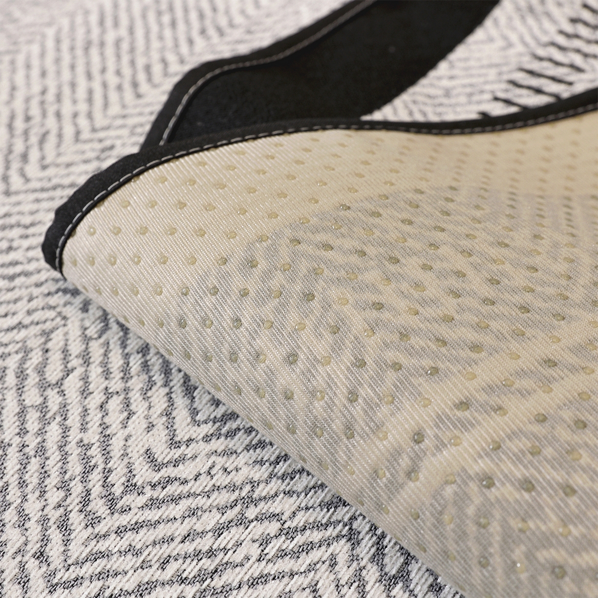 91家纺网 家纺一手货源 找家纺 共鸣沙发垫 2025新款雪尼尔异形波浪沙发垫 雪尼尔异形波浪灰色