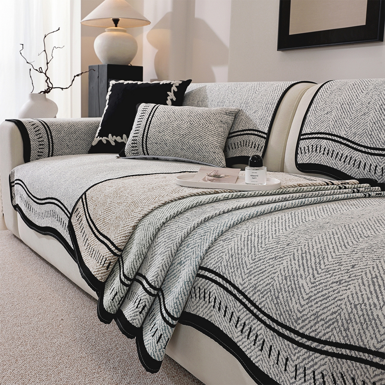 91家纺网 家纺一手货源 找家纺 共鸣沙发垫 2025新款雪尼尔异形波浪沙发垫 雪尼尔异形波浪灰色