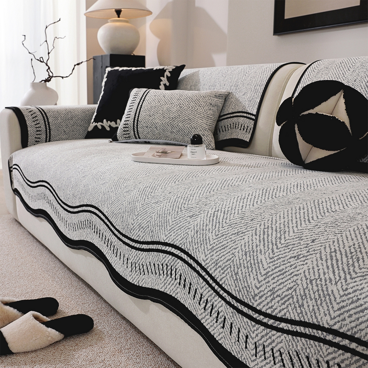 91家纺网 家纺一手货源 找家纺 共鸣沙发垫 2025新款雪尼尔异形波浪沙发垫 雪尼尔异形波浪灰色